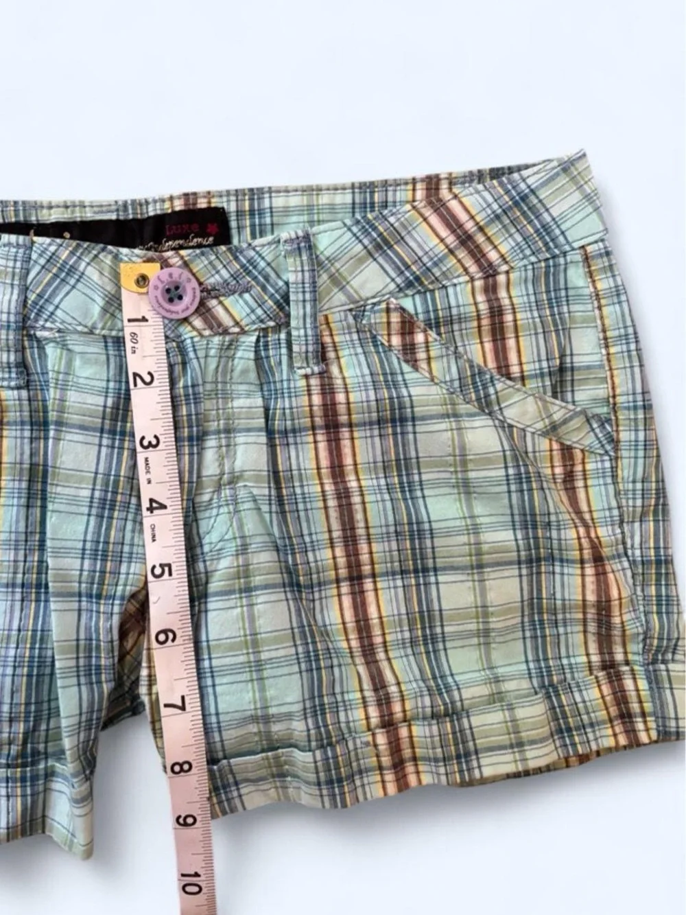 Vintage Y2K L.E.I. Luxe Plaid Shorts size 5